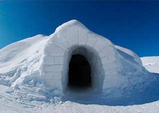 В Швейцарии можно пожить в доме из снега