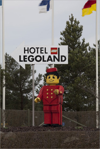 В отеле Legoland появятся дети-консьержи